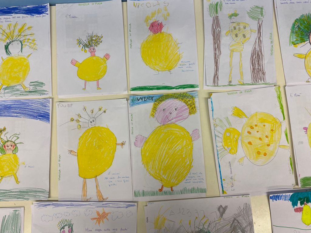 Disegni dei bambini per mimosa in fuga