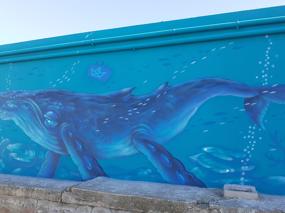 murales balena